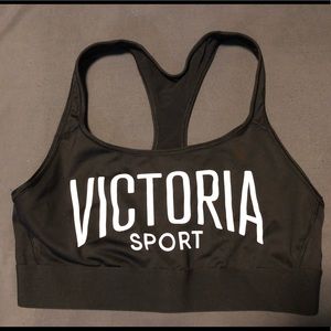VS sport bra, never worn